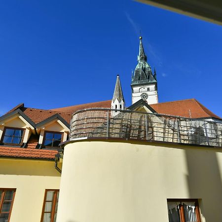 Apartmany Na Namesti 85 Jindrichuv Hradec Room photo