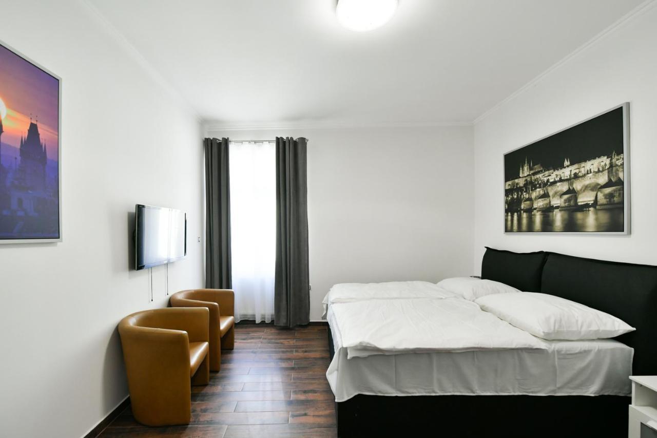Apartmany Na Namesti 85 Jindrichuv Hradec Exterior photo